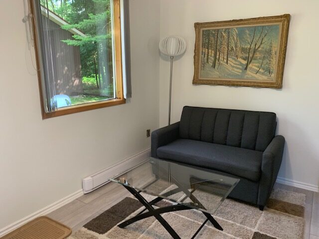Experience Comfort with a 2 Bedroom Cottage Rental in Sauble Beach