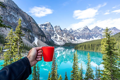 Exploring the Rockies: What to Expect on a Lake Louise & Moraine Lake Tour