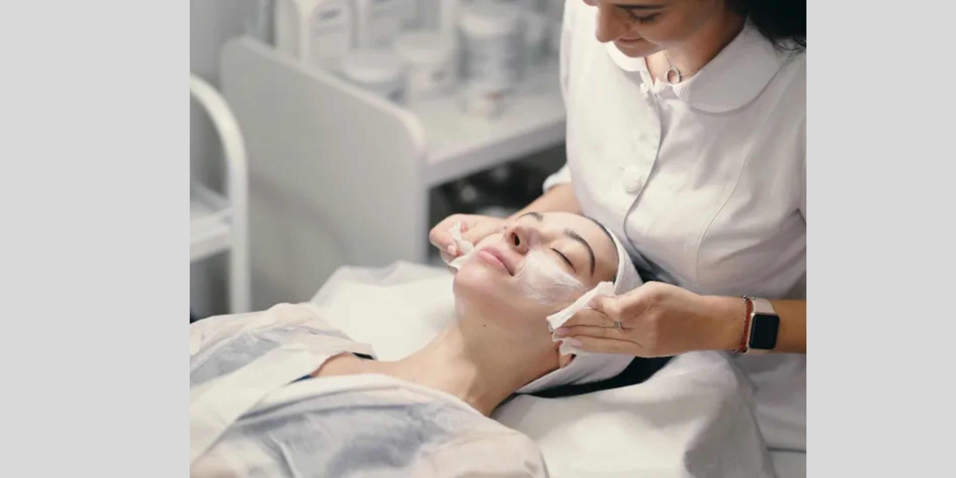 Easy Facial Treatments That Help Clear Acne Fast