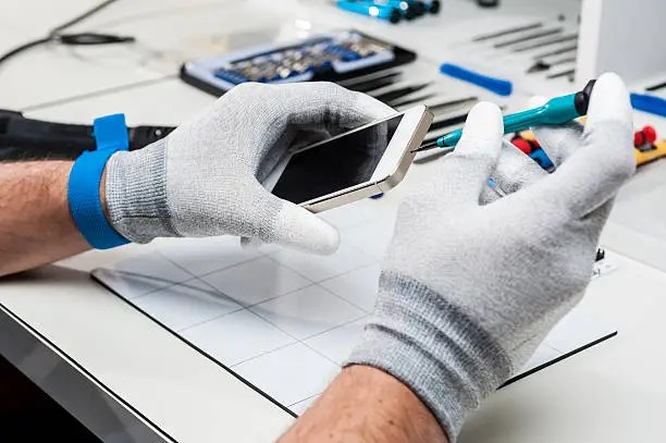 Phone Running Slow? Repairs vs Resets Explained